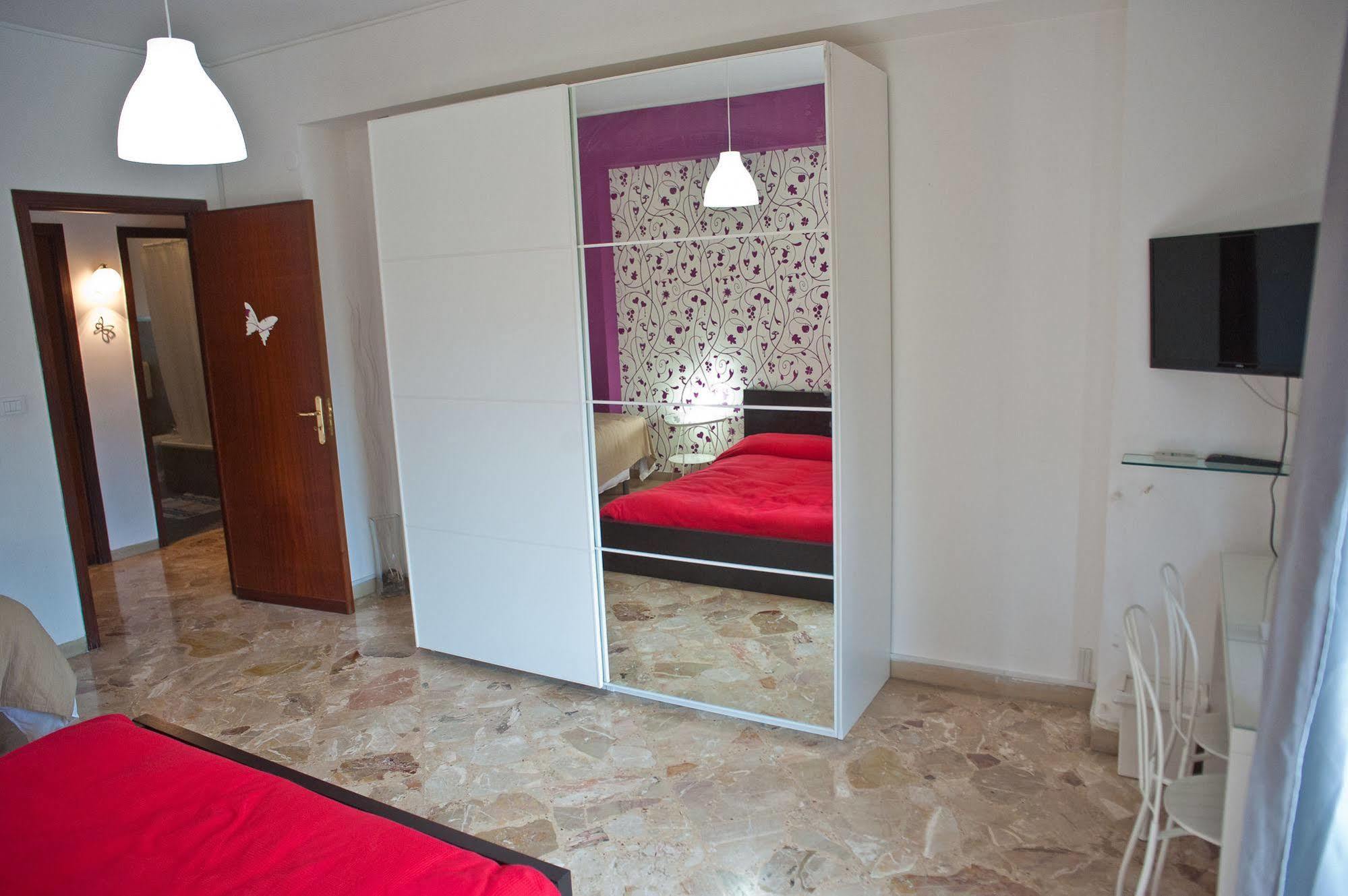 Papillon Bnb Palermo Exteriör bild